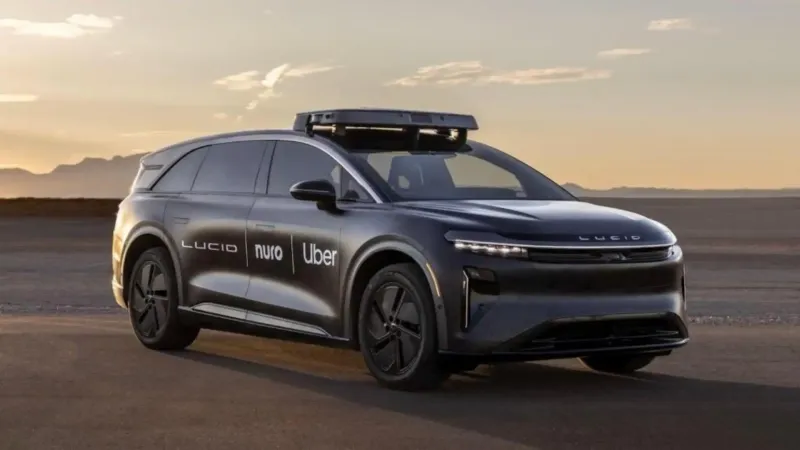 Uber ve Nuro San Francisco'da Robotaksi Sürüşlerine Başladı