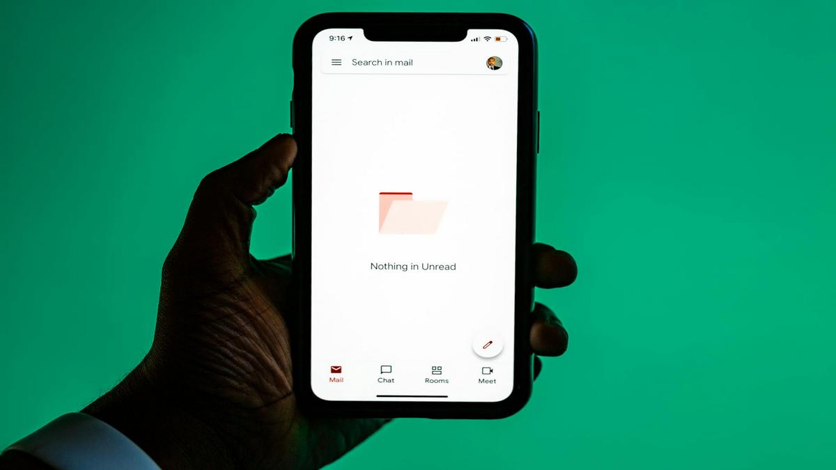 Oltalama E-postalarındaki Tehlikeli Ekleri Anlama ve Bilgisayarınızı Koruma